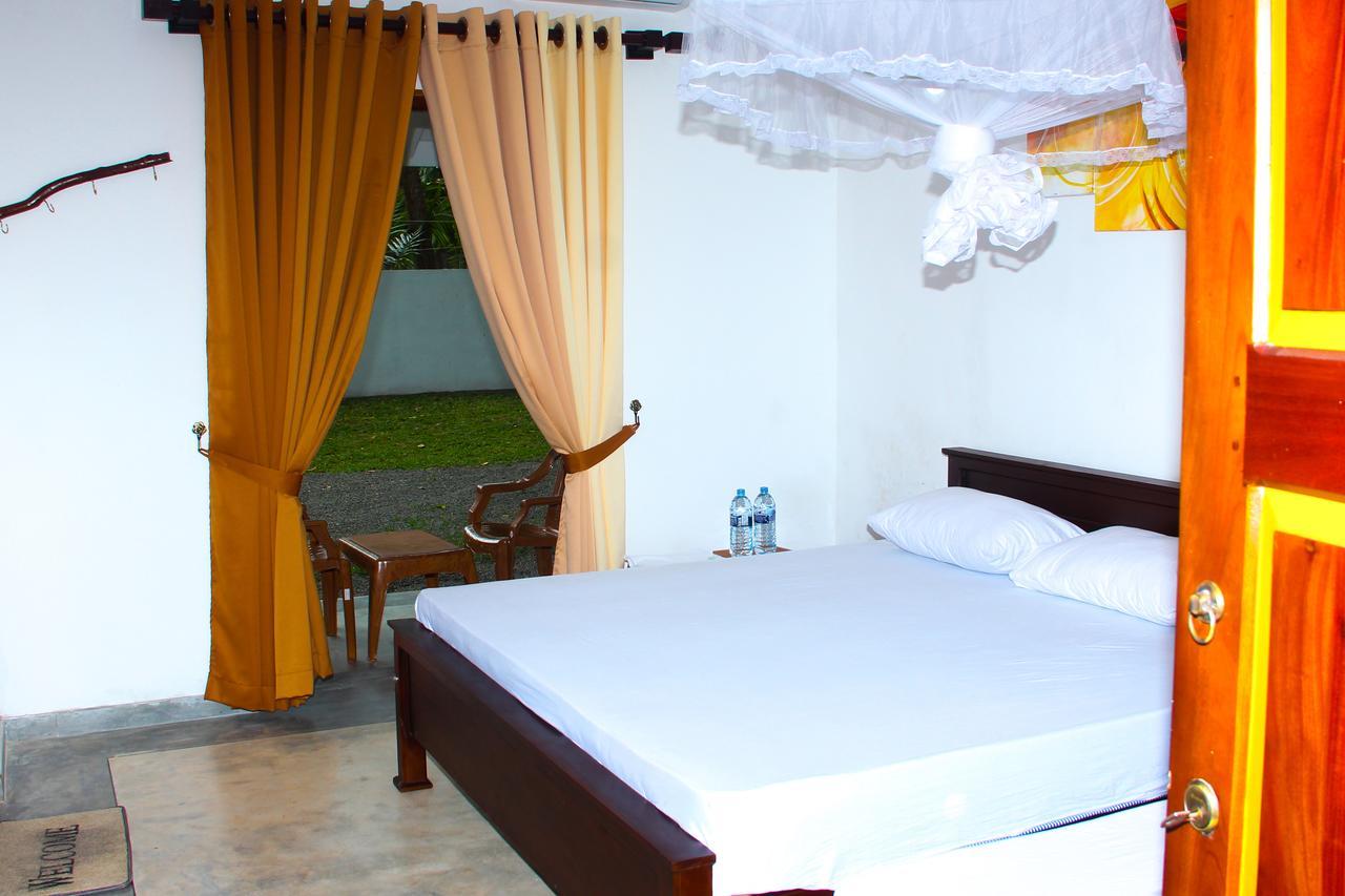 Villa Palm Breeze Polhena Exterior photo