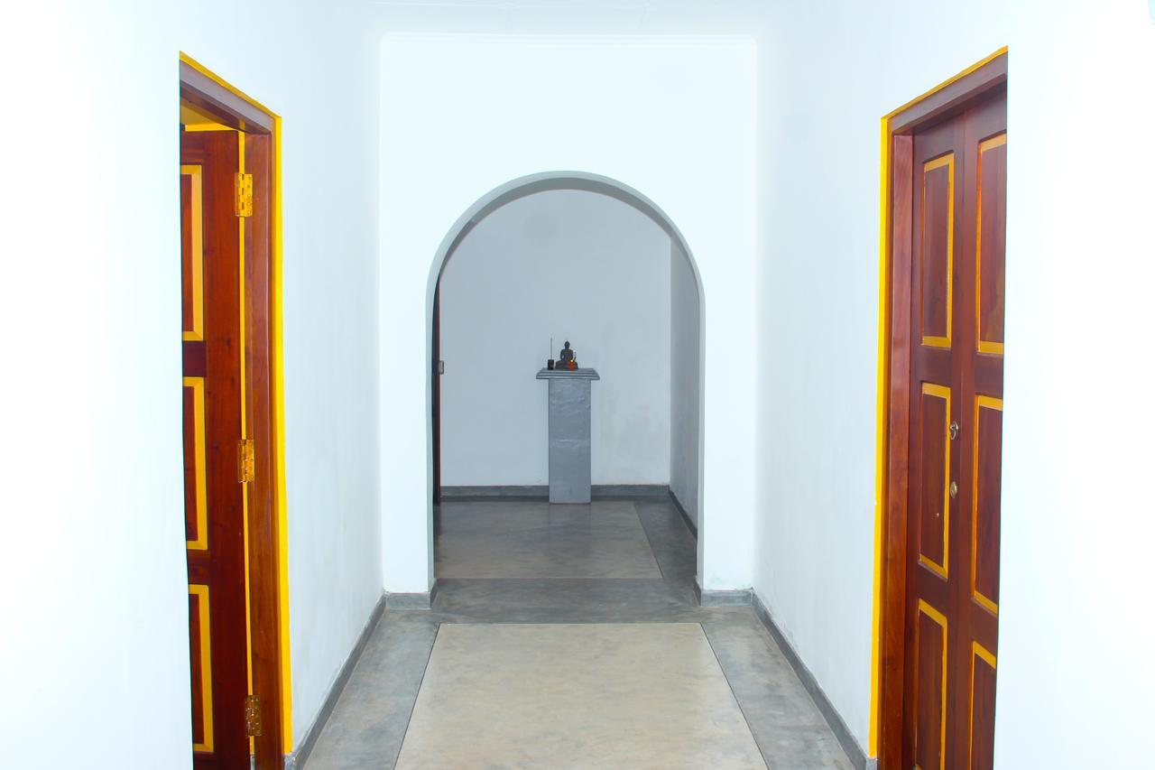 Villa Palm Breeze Polhena Room photo
