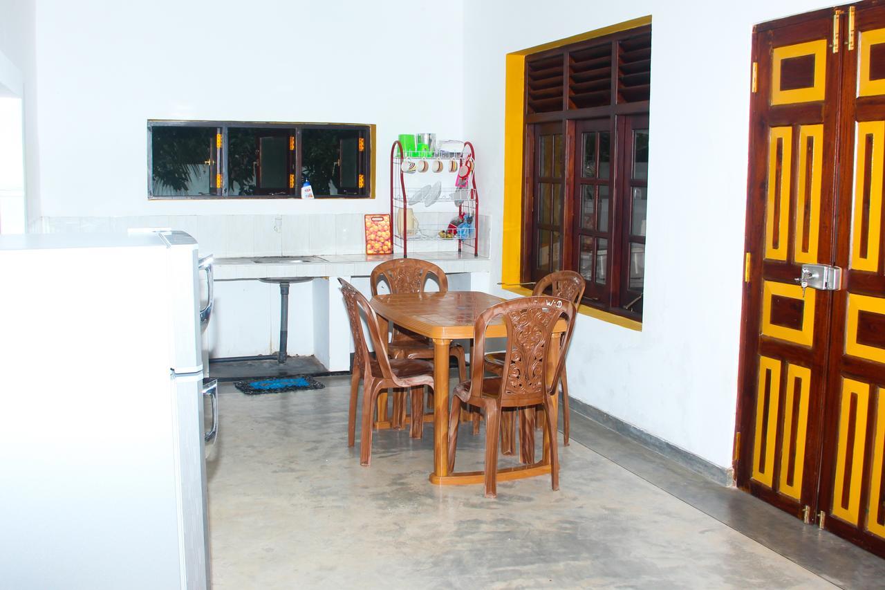 Villa Palm Breeze Polhena Exterior photo
